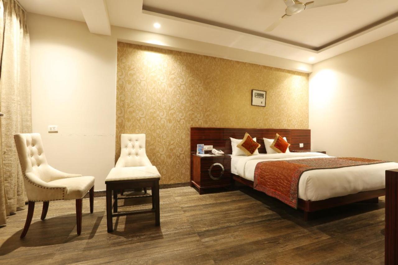 Hotel Lohias Delhi Airport Νέο Δελχί Εξωτερικό φωτογραφία